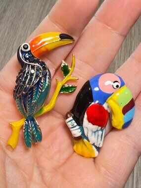Vintage Toucan Brooch Pair Enamel Bird Pin Handmade Hand Painted Tropical Set